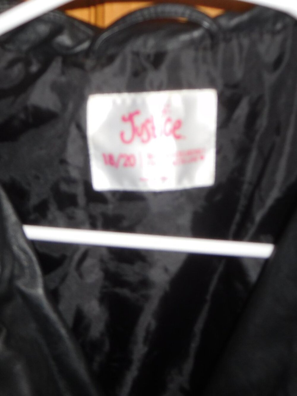 Justice Jacket - Picture 3 of 3